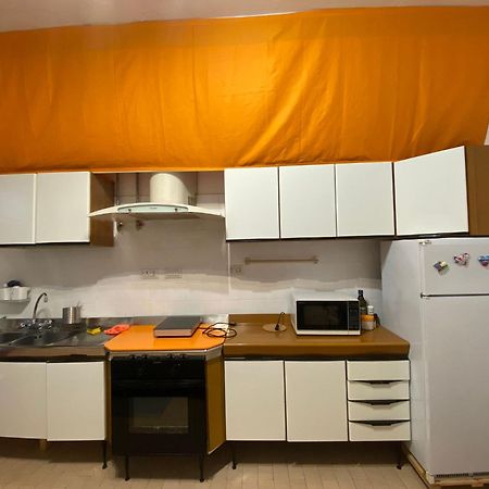 I Feel Orange Hotel Леняно Екстериор снимка