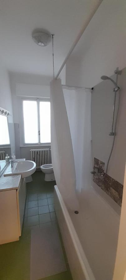 I Feel Orange Hotel Леняно Екстериор снимка