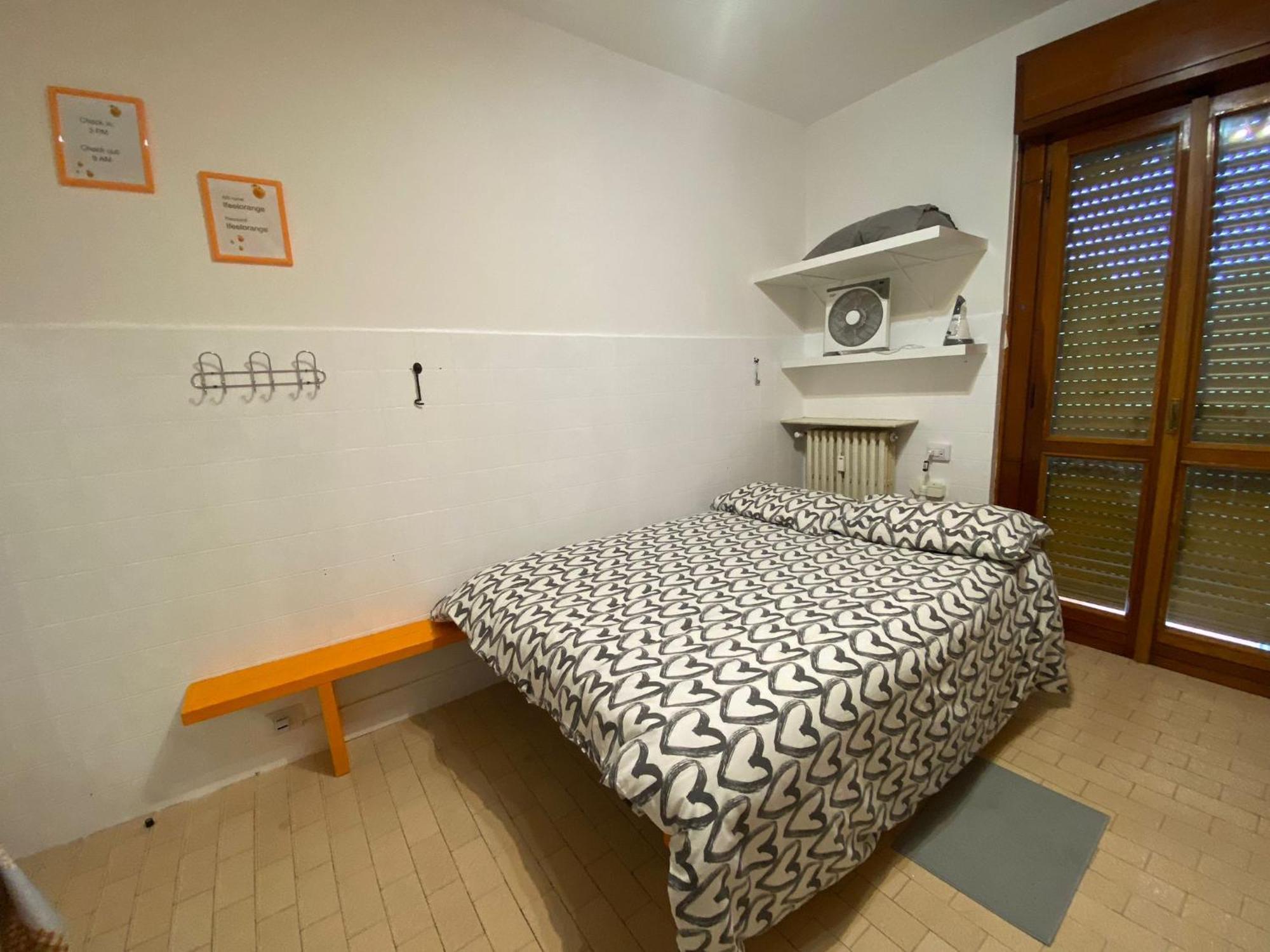 I Feel Orange Hotel Леняно Екстериор снимка