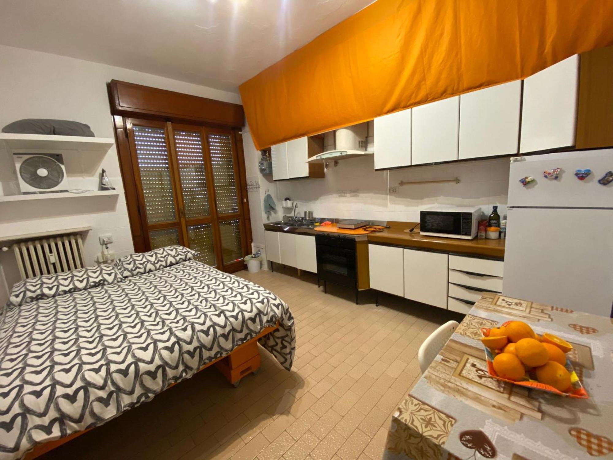 I Feel Orange Hotel Леняно Екстериор снимка